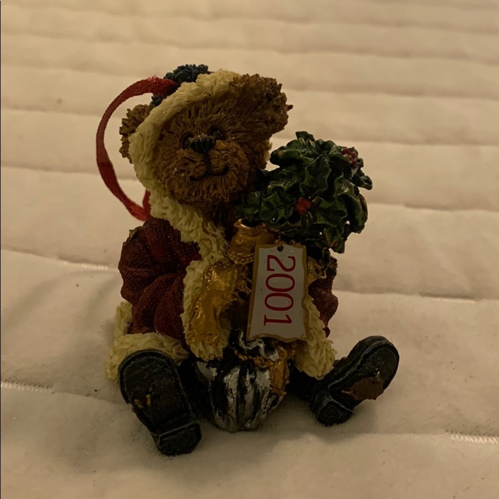 Boyd’s Bears 2001 ornament